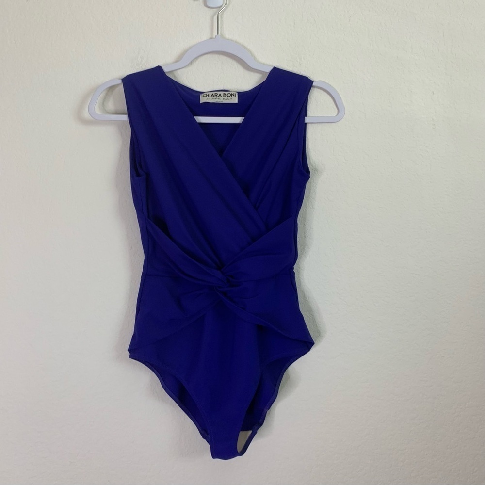 Chiara Boni womens blue purple twist front one piece swimsuit 42